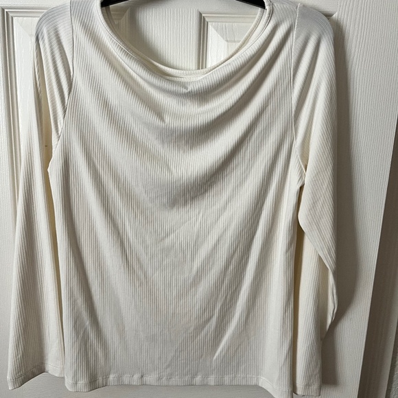 Banana Republic Boatneck Top - Picture 3 of 4